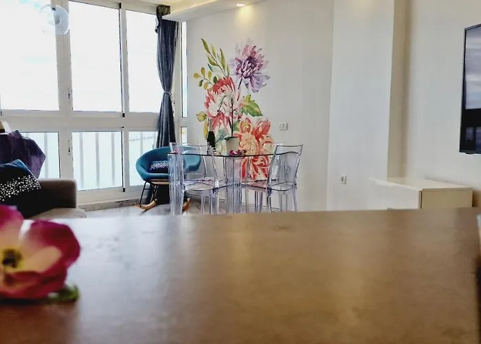 Hébergement de vacances Luxury Ocean View 1 Bedroom *